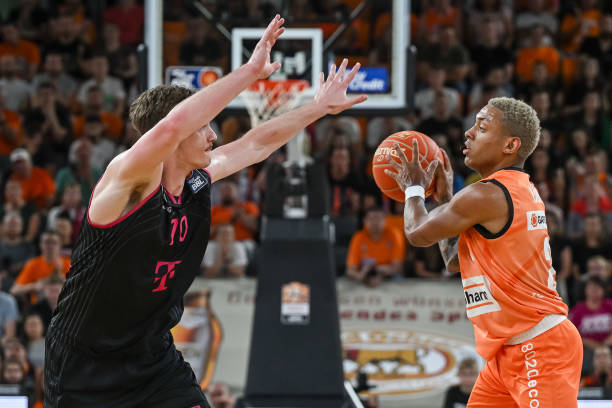 类似事件中 类似事件中