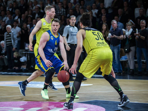 更佳表现 更佳表现