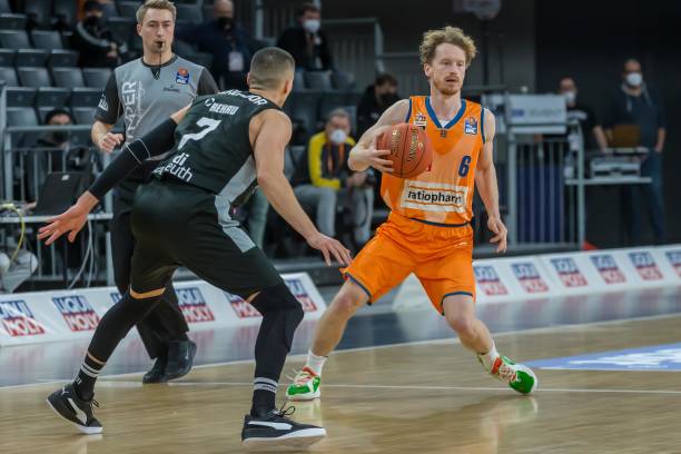 的低价引进 的低价引进