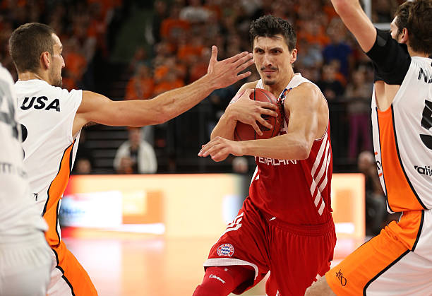 卡斯特拉诺 卡斯特拉诺